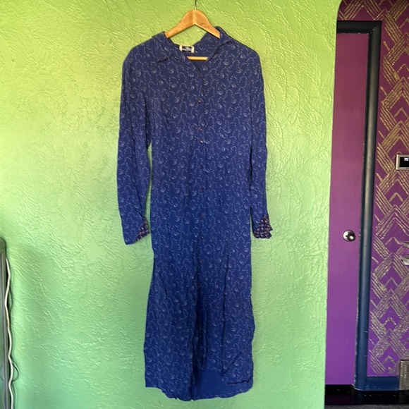 Shirt dress - Picture 1 of 5